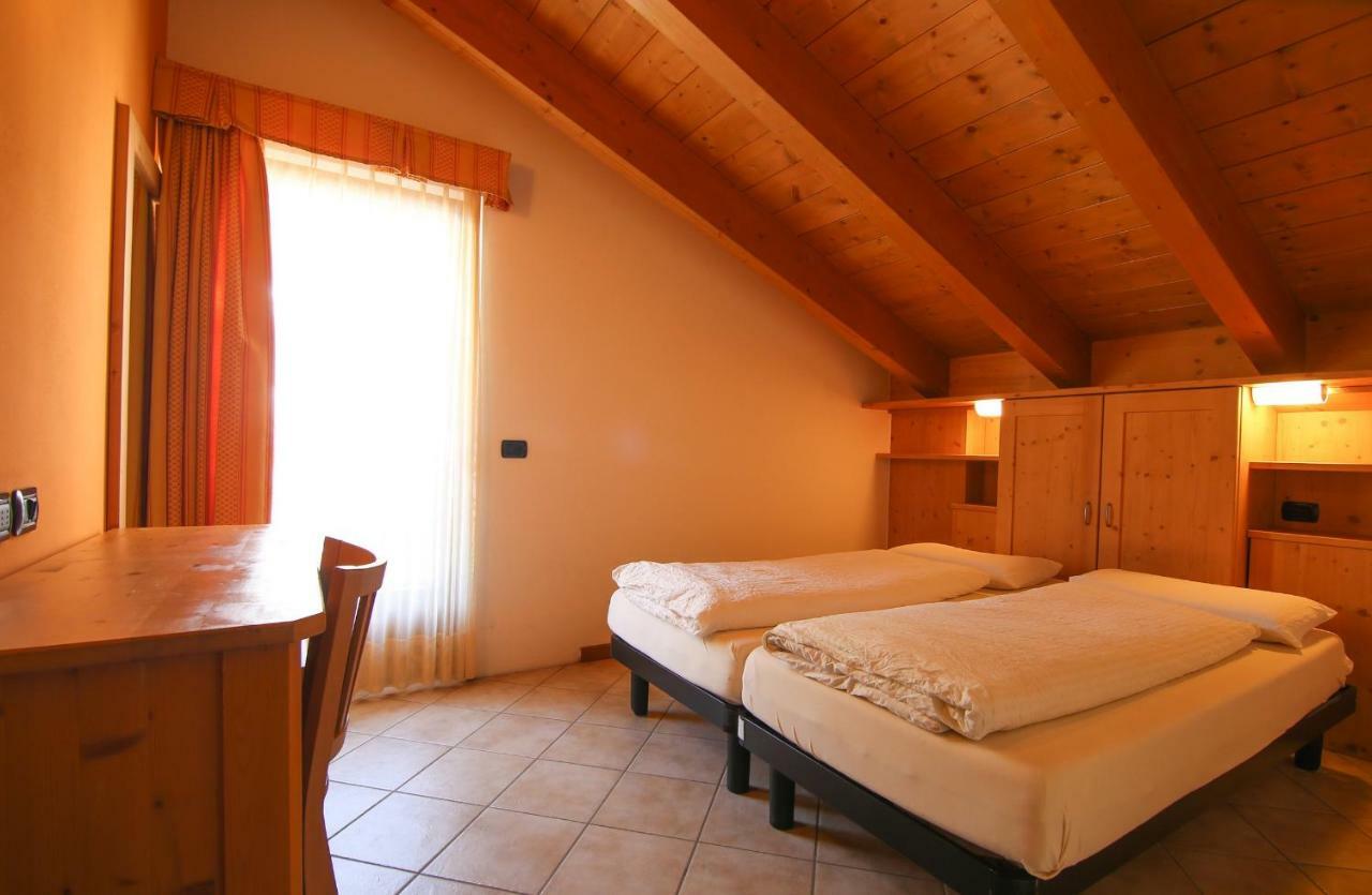 Chalet Teola Livigno Exterior foto